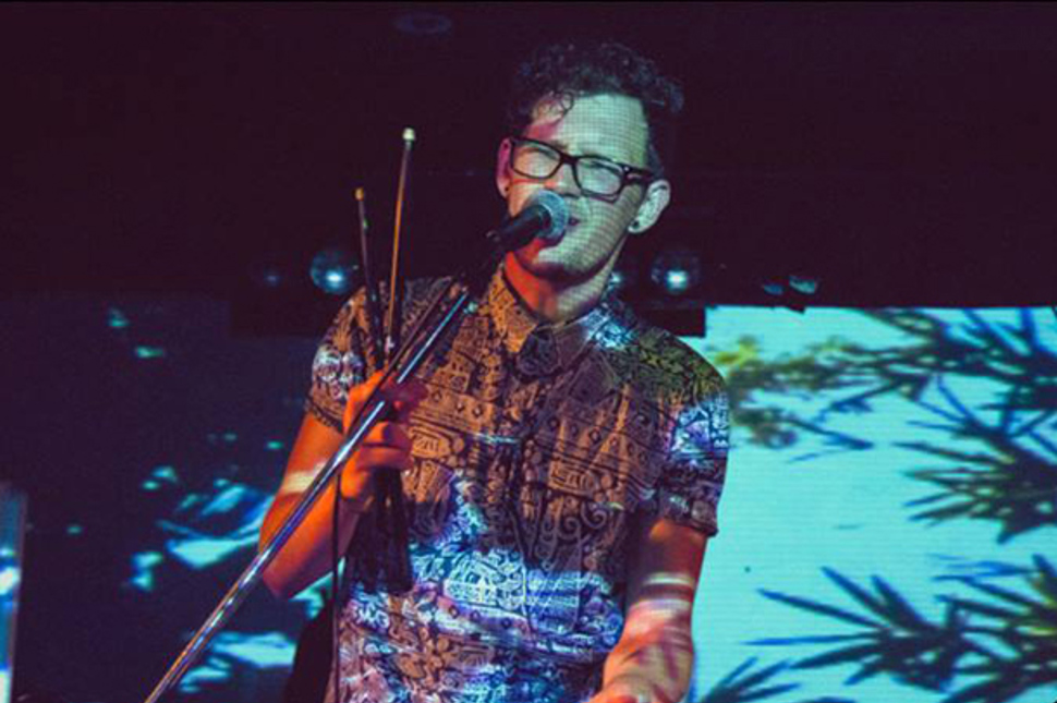 Live Review WATCH The Kite String Tangle Covers Flight Facilities For